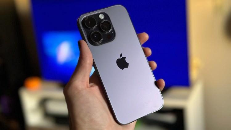 <p><span style="color:#B22222"><strong>İPHONE 14 PRO</strong></span></p>