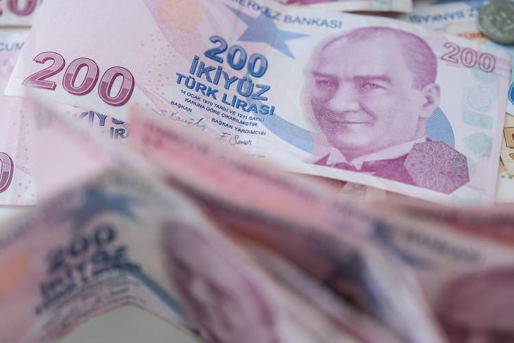 <p>Bankalar yeni müşteriye özel 'faizsiz taksitli nakit avans' ve 'hoş geldin' kredisi formatında sıfır faizli kredi imkanı sunuyor. Faizsiz alınabilecek kredi miktarı 10 bin lira 50 bin lira arasında değişiklik gösteriyor.</p>

<p> </p>
