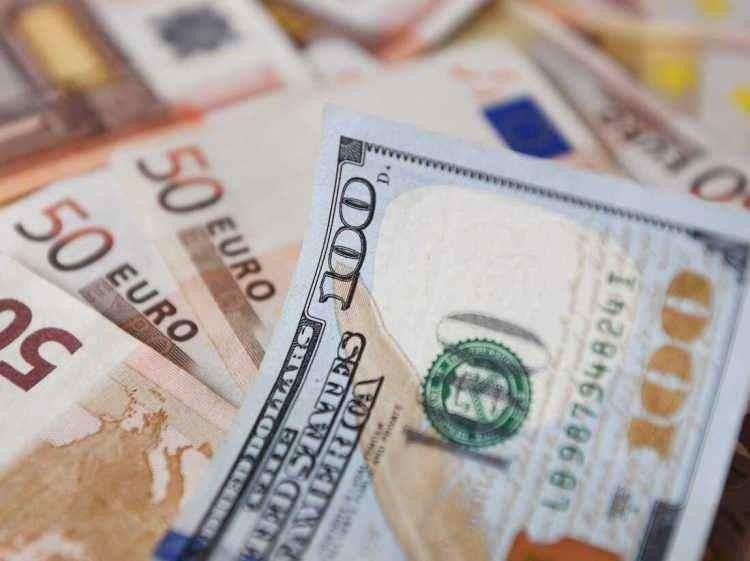 <p><strong>7.6 TRİLYON DOLAR</strong></p>
