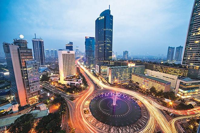 <p><span style="color:#B22222"><strong>5)&nbsp; NİJERYA</strong></span></p>
