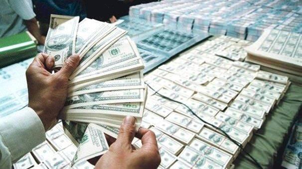 <p><span style="color:#B22222"><strong>UKRAYNA</strong></span></p>
<p> </p>
<p>Rinat Ahmetov</p>
<p> </p>
<p>4,0 milyar dolar</p>