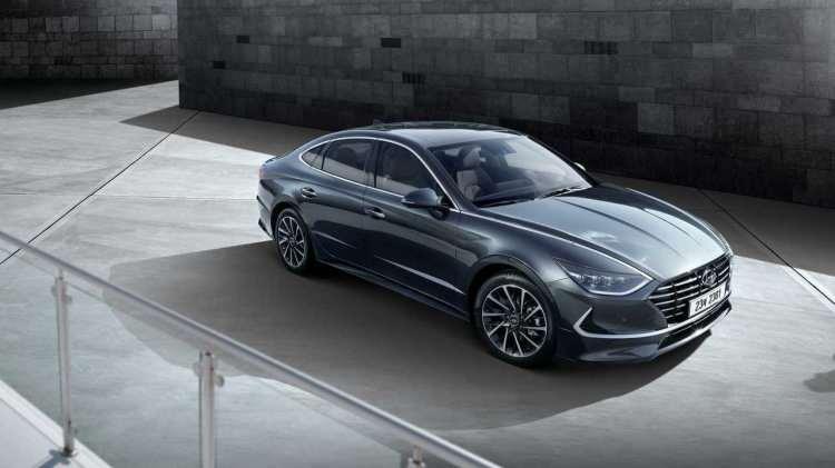 <p>7 - Hyundai Sonata</p>
<p>8.5/10</p>