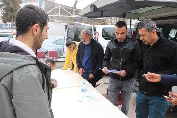 <p>Habertürk'ün haberine göre aktif sigortalı sayısı ise aynı dönemde 1 milyon kişi azalarak 26 milyon 344 binden 25 milyon 358 bin kişiye geriledi. </p>