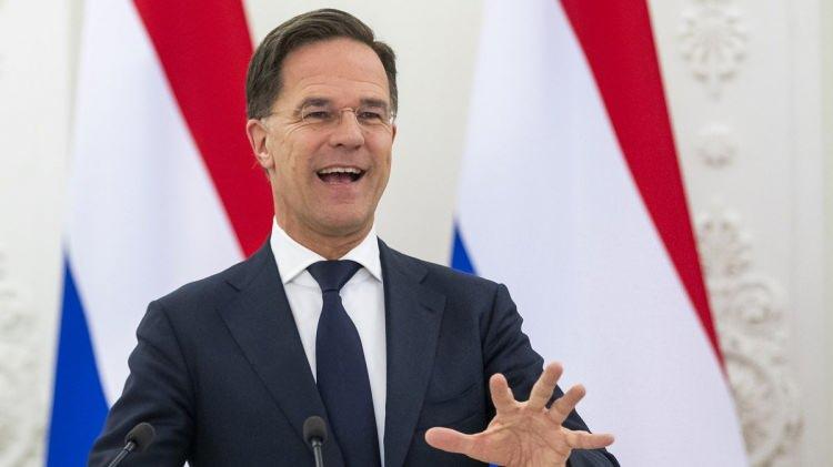 <p><strong><span style="color:#B22222">MARK RUTTE</span>  |  ÖĞRETMEN</strong></p>

<p> </p>

<p><strong>Eski Hollanda Başbakanı</strong></p>
