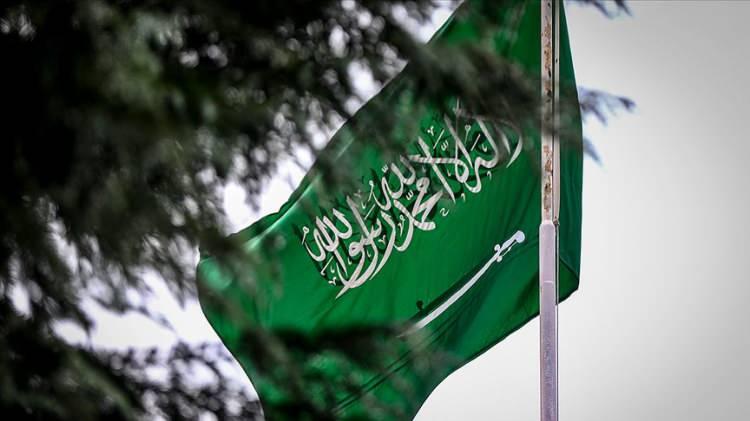 <p><span style="color:#B22222"><strong>2) SUUDİ ARABİSTAN</strong></span></p>
