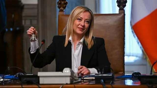 <p><strong><span style="color:#B22222">GIORGIA MELONI&nbsp;</span> |&nbsp; BAŞKAN YARDIMCISI</strong></p>

<p>&nbsp;</p>

<p><strong>İtalya Başbakanı</strong></p>
