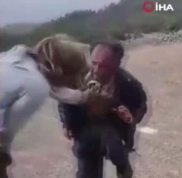 <p>Görüntünün ortaya çıkmasının ardından iki kız için jandarma inceleme başlattı.</p>