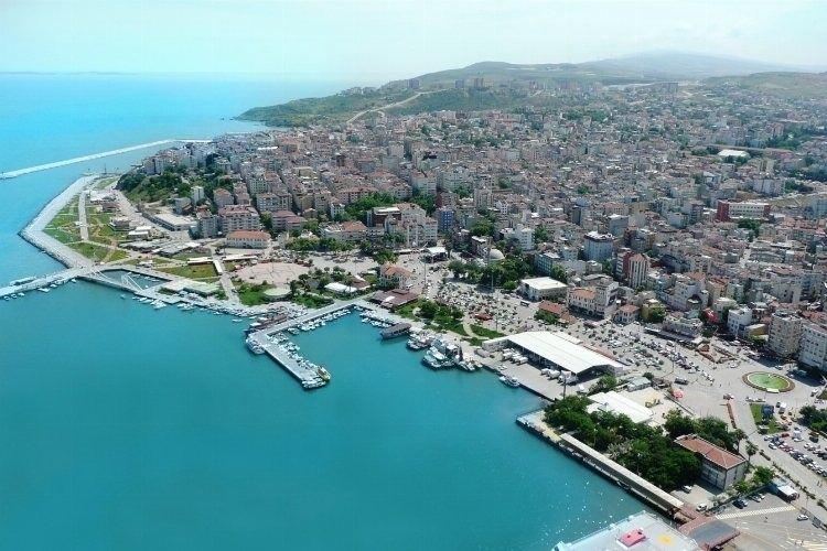 <p>Bandırma, Balıkesir</p>

<p>&nbsp;</p>

<p>N&uuml;fus: 149.469</p>

<p>&nbsp;</p>
