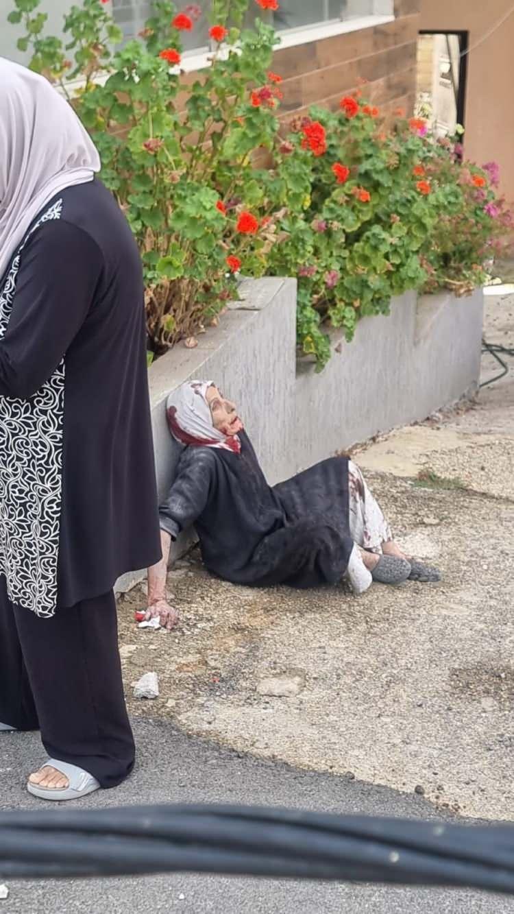 <p>Açıklamada, Hizbullah üyesi Mahmud Hüseyin Saad'ın ve Hüseyin Esad Abdullah'ın İsrail ile çıkan çatışmada öldüğü belirtildi.</p>
<p>Lübnan Hizbullahı ile İsrail ordusu arasında 8 Ekim'den bu yana devam eden çatışmalarda yaşamını yitiren Hizbullah üyelerinin sayısı 505'e yükseldi.</p>