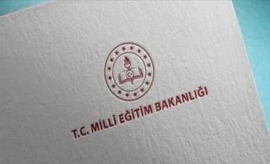 <p>Projenin bu yıl itibarıyla revize edildiğini, haftada 5 gün tam zamanlı çalışma yerine haftada 3 gün kısmi zamanlı çalışma esasına dayandırıldığını belirten Tekin, geçtiğimiz yıl bunun için 60 bin personel tahsis edilmesine rağmen bu yıl sayının iki katına çıkarılarak 120 bine ulaştığını anlattı.</p>
<p> </p>