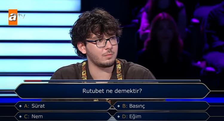 <p>ATV'nin severek takip edilen programı yıllardır seyirciyi ekrana kitlemeye devam ediyor. </p>