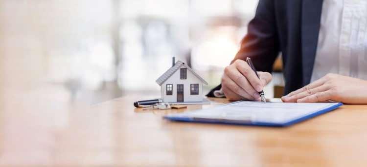 <p>Gerçek alım satım bedelinin beyan edilmesini sağlamak amacıyla vatandaşları çeşitli yollardan bilgilendiren Bakanlık, değer artışı kazancı elde edenlerin beyanname vermesi gerektiğini, beyan döneminden önce hatırlatarak, yasal yükümlülüklerin zamanında yerine getirilmesini istiyor.</p>