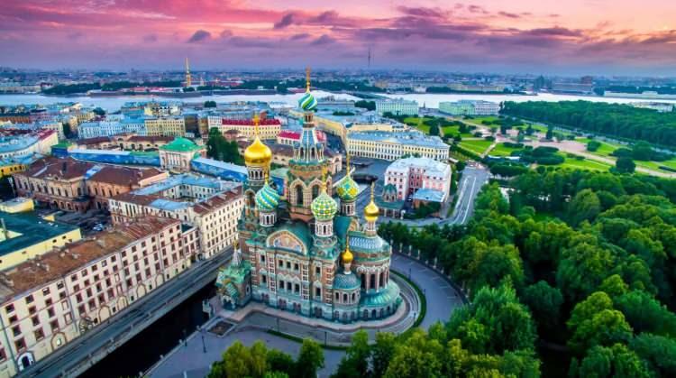 <p><strong><span style="color:#B22222">28) SAINT PETERSBURG </span> | RUSYA</strong></p>