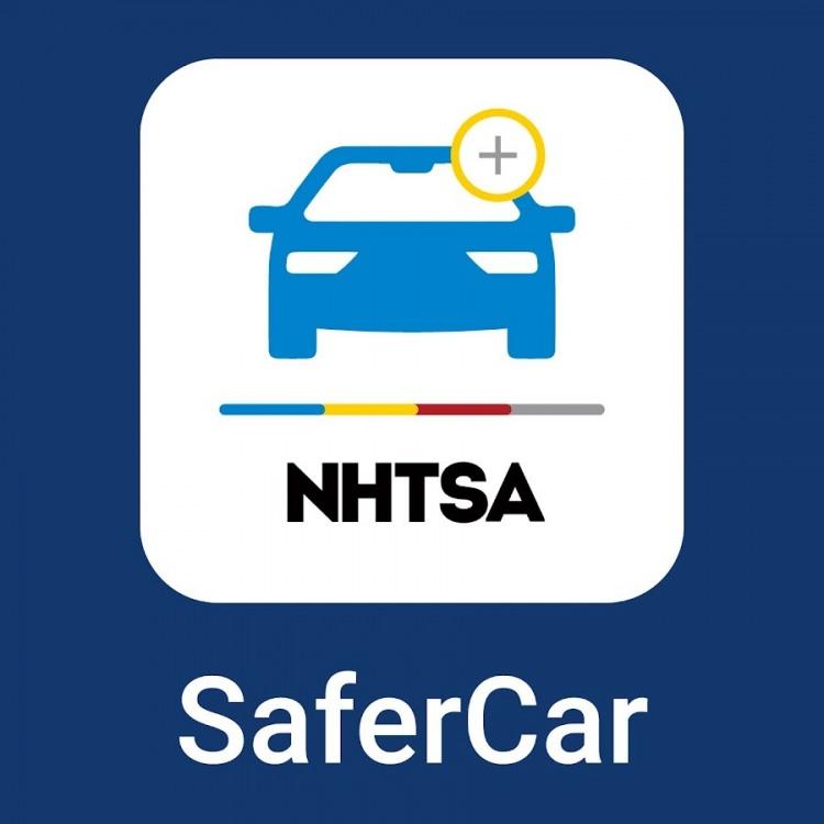 <p>NHTSA, hava yastığı sensörü kontrol modülünde bir sorun tespit edildiğini ve bu durumun kaza anında yaralanma riskini artırabileceğini bildirdi. Bayiler, bu yazılımı ücretsiz olarak güncelleyecek. </p>