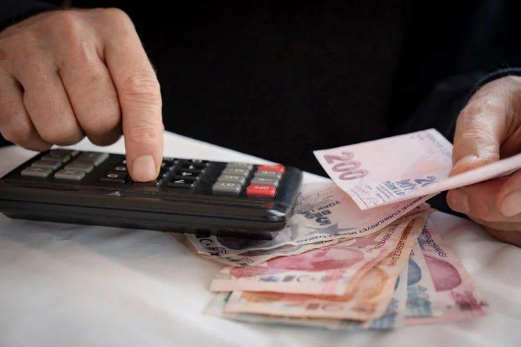 <p>2024 yılı ocak ayında asgari ücret, yüzde 49 artışla net 17.002 TL oldu. Temmuz ayında ise herhangi bir zam yapılmadı.</p>

<p> </p>
