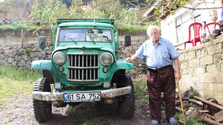 <p><span style="color:#800000"><strong>Trabzon Sürmene'de yaşayan 93 yaşındaki Dursun Hakkı Sofuoğlu, vasiyetiyle herkesi şoke etti. </strong></span></p>