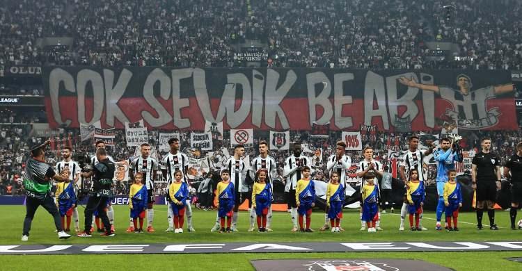 <p><strong>HESSENCHAU: "Tüpraş Stadıyla ilgili tüm klişeler doğru"</strong></p>
<p>"Eintracht Frankfurt, Beşiktaş'a karşı hak ettiği şekilde kazandı. Çünkü yeni transferler etki yarattı ve kaleci Kaua Santos harika bir gün geçirdi. Beşiktaş Tüpraş Stadyumu'yla ilgili tüm klişeler doğru. Gerçekten inanılmaz derecede gürültülü. Delicesine gürültülü. Sağır edici derecede gürültülü. Artık yanınızdaki adamı anlayamıyorsunuz. Beşiktaş taraftarları ıslık çaldığında, ki sık sık ıslık çalıyorlar, sanki yanıbaşınızda bir jet havalanıyormuş gibi bir ses ve his veriyor. Ölçüm uygulaması 110 desibel gösteriyor ve bir zamanlar burada belirlenen 141 desibellik dünya rekorunun ortasında bunun nasıl bir şey olduğunu hayal bile edemezsiniz."</p>
<p> </p>