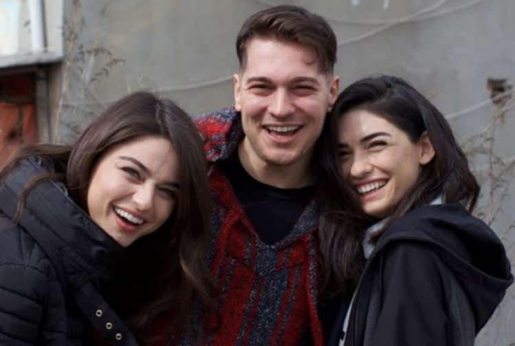 <p>Ulusoy'un aldığı bu ücreti normal bulanlar da var fazla bulanlar da... </p>
