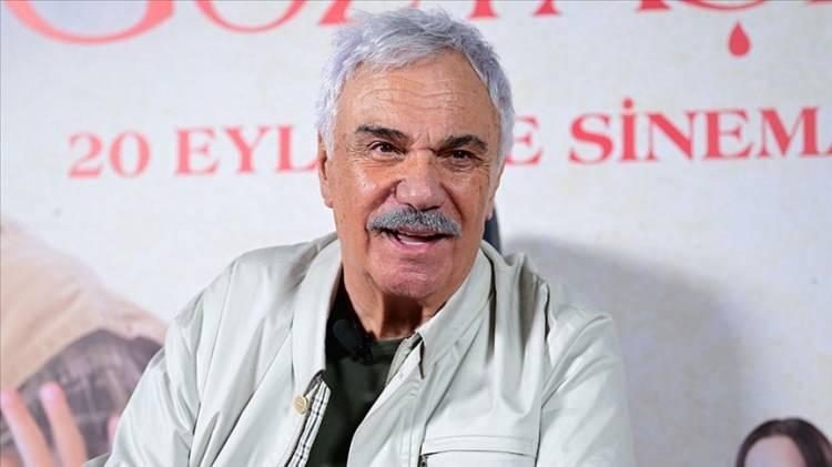 <p><span style="color:#000080"><strong>'ALIYORSA HELAL OLSUN'<br />
</strong></span><br />
Halil Ergün ise Ulusoy'un aldığı maaşı duyunca; "Alıyorsa helal olsun. Şimdi hemen bunu soracağım" yanıtı verdi.</p>