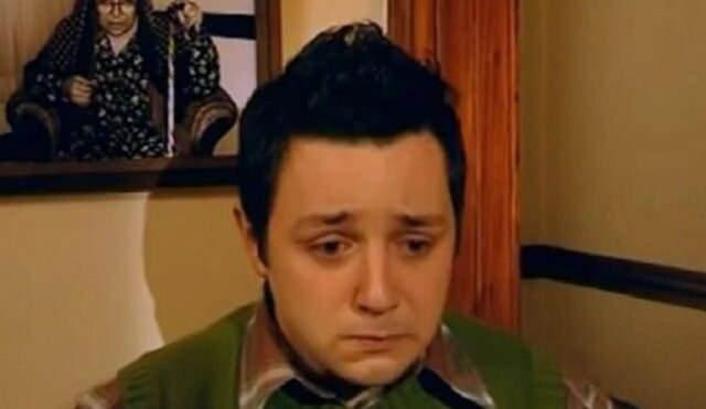 <p>Dizinin ardından Cennet Mahallesi'nde 'Gudik Hasan' karakterine hayat veren Arslan, bu rolle de b&uuml;y&uuml;k beğeni topladı.&nbsp;</p>
