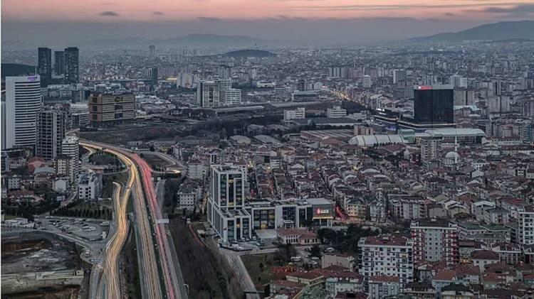 <p><strong>Tuzla</strong>: 3 milyon 900 bin TL<br />
</p>