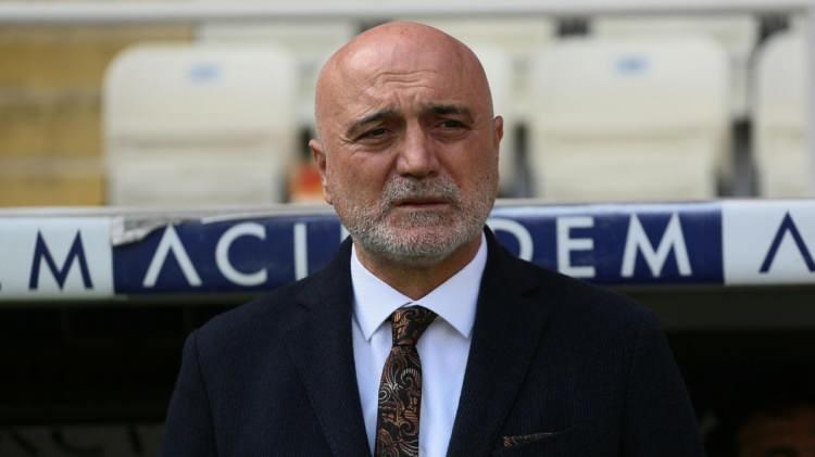 <p>Kayseri ekibinde Kafkas'ın ardından; sırasıyla Hakan Kutlu, Sergen Yalçın, Mesut Bakkal, Marius Sumudica, Ertuğrul Sağlam, Hikmet Karaman (2), Samet Aybaba (2), Bülent Uygun, Robert Prosinecki, Bayram Bektaş, Dan Petrescu, Uğur Kulaksız, Hamza Hamzaoğlu, Yalçın Koşukavak, Çağdaş Atan, Recep Uçar ve son olarak Burak Yılmaz görev yaptı.</p>