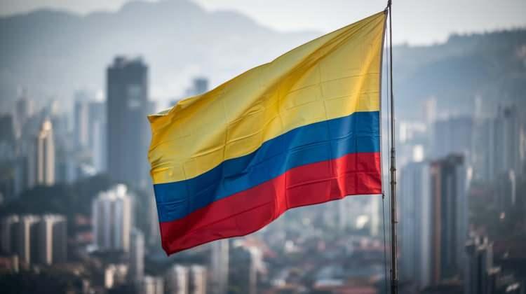 <p><strong><span style="color:#B22222">44)  KOLOMBİYA </span> |  196 MİLYAR DOLAR</strong></p>
