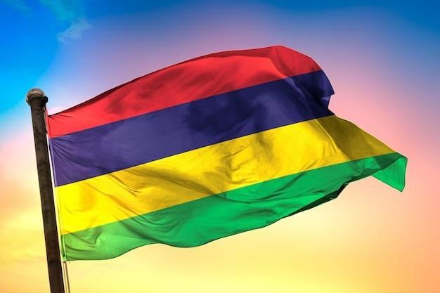 <p><strong><span style="color:#B22222">43)  MAURITIUS</span>  |  197 MİLYAR DOLAR</strong></p>

<p> </p>

<p><strong>| Doğu Afri̇ka'da bi̇r ülke</strong></p>
