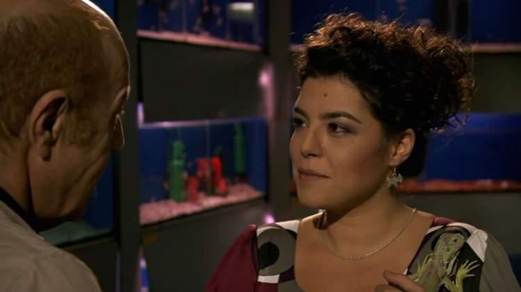 <p>Ani hastalığı sebebiyle tedavi g&ouml;rd&uuml;ğ&uuml; hastanede hayatını kaybeden Eda Alanson'un acı kaybıyla sarsılan Mazhar Alanson acı haberi sosyal medya hesabı &uuml;zerinden duyurdu.</p>
