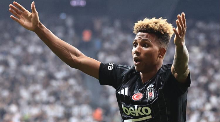 <p>9- Gedson Fernandes | Beşiktaş | 17 milyon euro <br />
<br />
​-  Eski değeri | 15 milyon euro</p>
