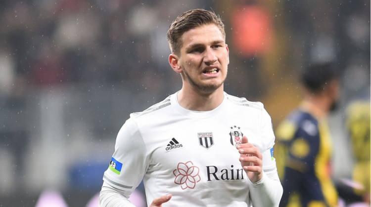 <p>12- Semih Kılıçsoy | Beşiktaş | 15 milyon euro<br />
<br />
- Eski değeri | 12 milyon euro</p>
