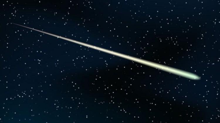 <p>Kuyruklu yıldızı görüntülemek isteyenler bugünlerde iyi bir dürbünle çok silikte olsa fark edebilirler ama optik bir teleskop kullanmaları görüş için kendilerine büyük bir avantaj sağlayacaktır.</p>
