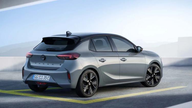 <p>Türkiye’deki en ucuz otomobil listesinin üçüncü sırasında <strong>1 milyon 75 bin 900 TL’lik fiyatıyla Opel Corsa geliyor.</strong></p>