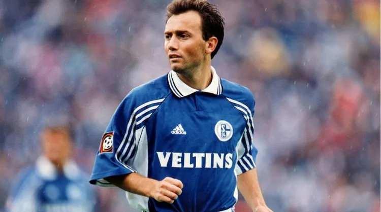 <p>1- HAMİ MANDIRALI / 266 Kilometre<br />
<br />
Schalke 04 - 1860 Münih</p>
