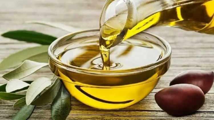 <p><strong>7. SEZER ZEYTİNLERİ - AYHAN SEZER SEZER Naturel Sızma Soğuk Sıkım Zeytinyağı- </strong>5 L Tohum Yağları Karıştırılması Tespiti</p>