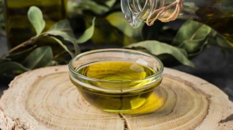<p><strong>27. E.A.T TARIM ÜRÜNLERİ GIDA SANAYİ VE TİCARET LİMİTED ŞİRKETİ BİRLİKVAKIF Naturel Sızma Zeytinyağı - </strong>(5 Litre) Tohum Yağları Karıştırılması Tespiti</p>