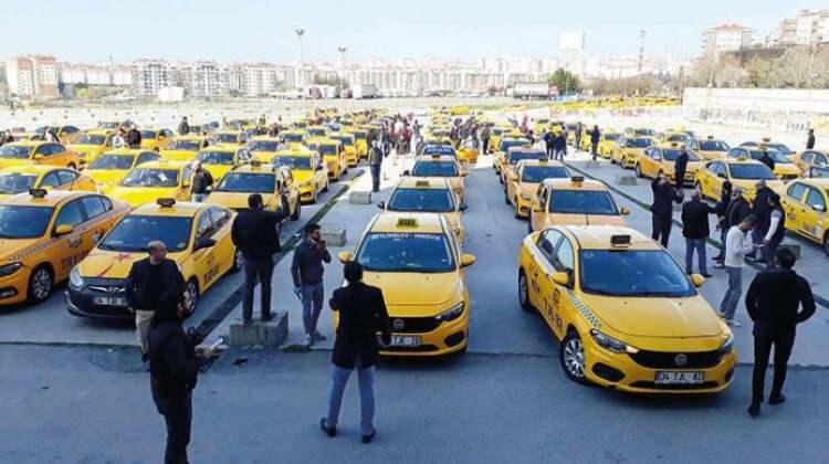 <p><span style="color:#B22222"><strong>Taksi Şoförleri</strong></span></p>

<p> </p>

