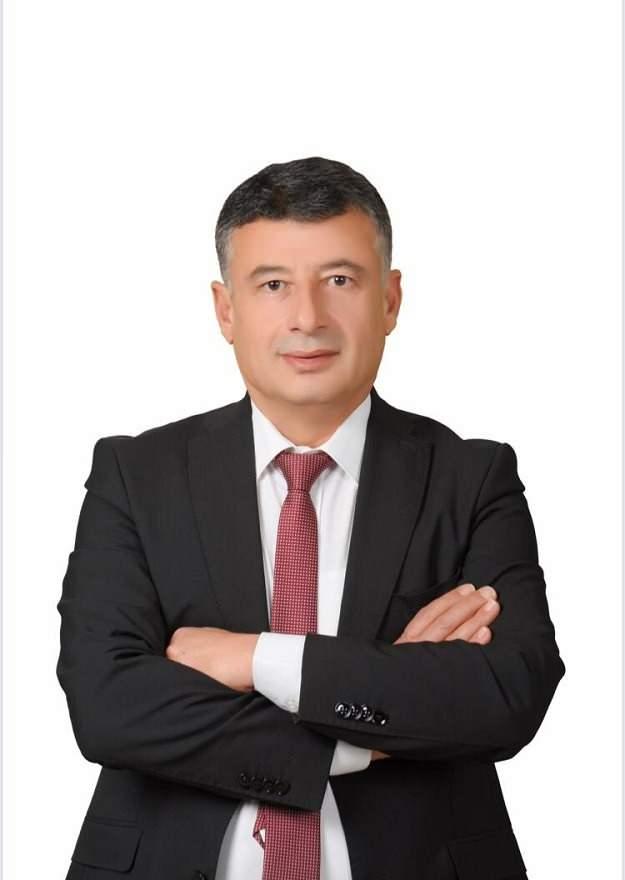 <p>Batman Merkez Belde Belediye Başkanı İmadeddin Ekmiş (YRP)</p>