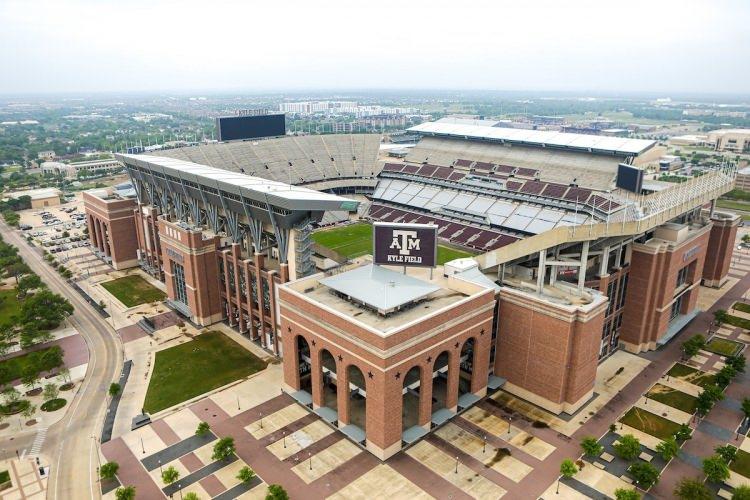 <p><strong><span style="color:#B22222">6) KYLE FIELD</span> | ABD</strong></p>