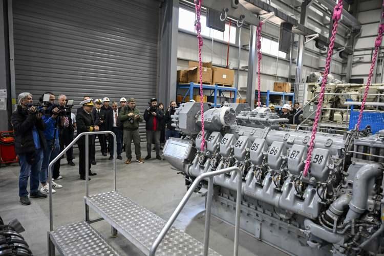 <p>T&uuml;rk Hava Yılları ve LUFTHANSA'nın ortak kuruluşu SUNEXPRESS, Boeing B737NG u&ccedil;uş eğitim cihazı (FTD Level II) tedariği i&ccedil;in HAVELSAN ile anlaştı.</p>

<p>TEI, Communitas Awards'da "Toplum Hizmetinde Liderlik ve Kurumsal Sosyal Sorumluluk" &ouml;d&uuml;l&uuml;n&uuml; kazandı.</p>

<p>ASELSAN Konya Mesleki ve Teknik Anadolu Lisesi'ne iki modern bilgisayar laboratuvarı ile teknolojik cihazların yer aldığı at&ouml;lye kazandırdı.</p>

<p>ASELSAN'ın Santioga'da Latin Amerika Ofisi a&ccedil;ıldı.</p>
