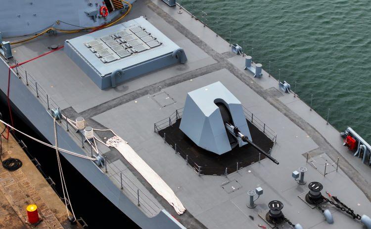 <p>Yerli ve milli platformlar ile sistemlerin yer aldığı EFES 2024 Tatbikatı 45 &uuml;lkeden, 1.500'den fazla yabancı katılımı ve 11.000 askeri personelin katılımı ile başarıyla tamamlandı.</p>

<p>ASFAT tarafından inşa edilen PN MİLGEM Korvetlerinin ilki olan PNS Bab&uuml;r artık a&ccedil;ık denizlerde g&ouml;revini s&uuml;rd&uuml;recek.</p>

<p>FNSS, T&uuml;rkiye'de 2023 yılında Patent İş Birliği Anlaşması (PCT) kapsamında en fazla başvurusu yayınlanan firmalar sıralamasında ilk 10'a girdi.</p>

<p>ASELSAN, MİLGEM Savaş Sistemleri S&ouml;zleşmesi kapsamında TAIS Ortak Girişimi ve STM İş Ortaklığı ile s&ouml;zleşme değişikliği imzalayarak MİLGEM 9-12 gemileri i&ccedil;in savaş sistemleri ve faydalı y&uuml;kleri s&ouml;zleşmeye dahil etti.</p>

<p>REPKON, ABD'de kurduğu &uuml;retim hattında yeni otomasyon ve ileri &uuml;retim teknikleriyle 60 ila 155 milimetrelik top&ccedil;u mermisi &uuml;retecek.</p>
