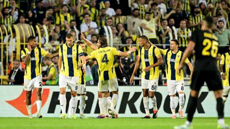 <p><strong>Kırklareli </strong></p>

<p> </p>

<p><strong>Fenerbahçe</strong></p>

<p> </p>
