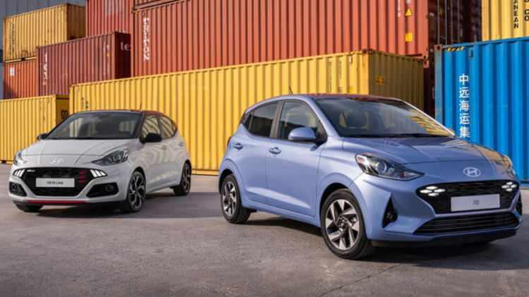 <p><strong>2. HYUNDAI i10 - 965 BİN TL</strong></p>

<p> </p>
