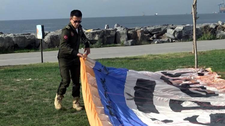 <p><em><strong>Başka bir yere uçuşa gitmeleri halinde oradaki yerel pilotlardan birini almadan, kesinlikle onları seyretmeden, eğitim almadan kesinlikle uçmasınlar.</strong></em></p>
