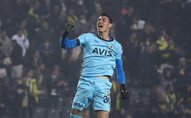 <p>Eyüpspor forması giyen Berke, daha önce Fenerbahçe'nin de kalesini korumuştu.</p>
<p> </p>
