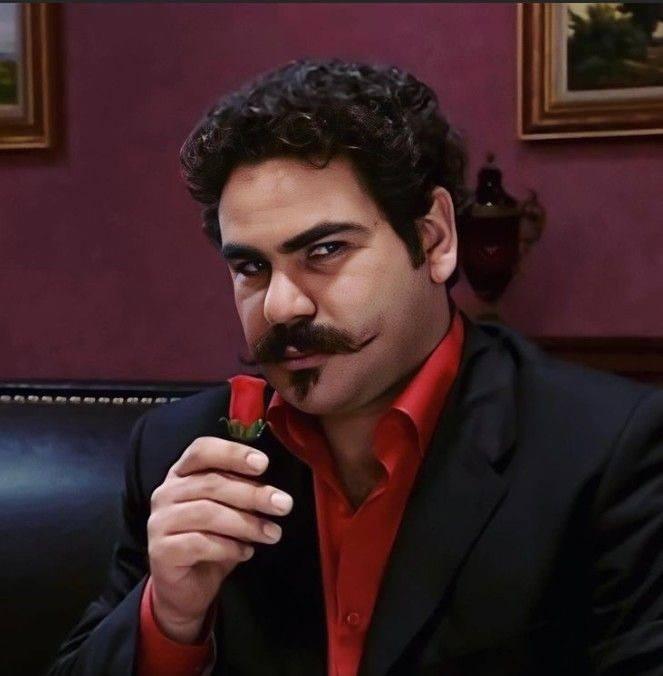 <p>Erhan Ufak fazla kilolarından kurtulmak için 2017 yılında tüp mide ameliyatı olup 140 kilodan 85 kiloya kadar düştü. </p>

<p> </p>
