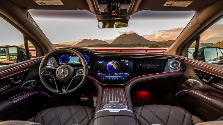 <p><strong>MERCEDES MAYBACH S SERİSİ</strong></p>