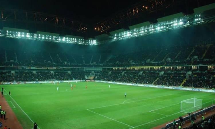 <p><strong>10- Kayserispor RHG Enertürk Enerji Stadyumu</strong></p>
<p> </p>
<p>Kapasite: 32.864<br />
Toplam Seyirci: 24.530<br />
Seyirci Ortalaması: 8.177</p>