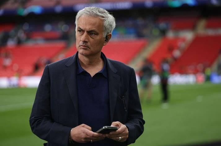 <p><strong>Fenerbahçe Teknik Direktörü Jose Mourinho</strong>'nun geleceği tartışma konusu oldu.</p>

<p> </p>
