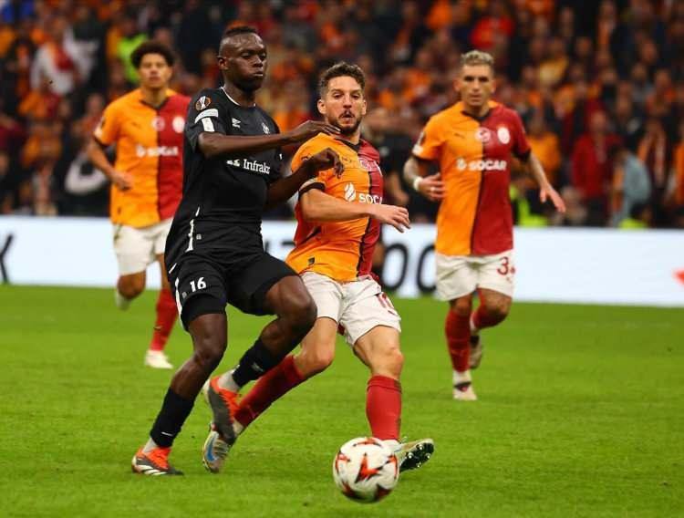 <p>UEFA Avrupa Ligi'nin 3. haftasında dün Galatasaray sahasında Elfsborg'u 4-3 mağlup etmişti.</p>
